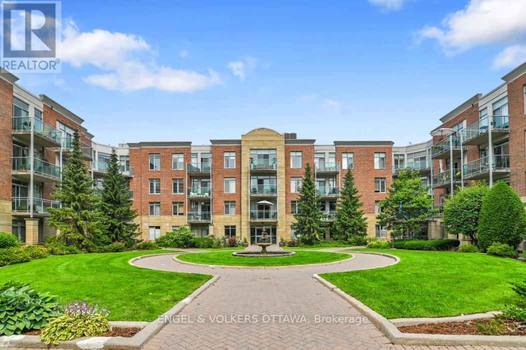 115 205 Bolton St, Ottawa, ON K1N 1K7