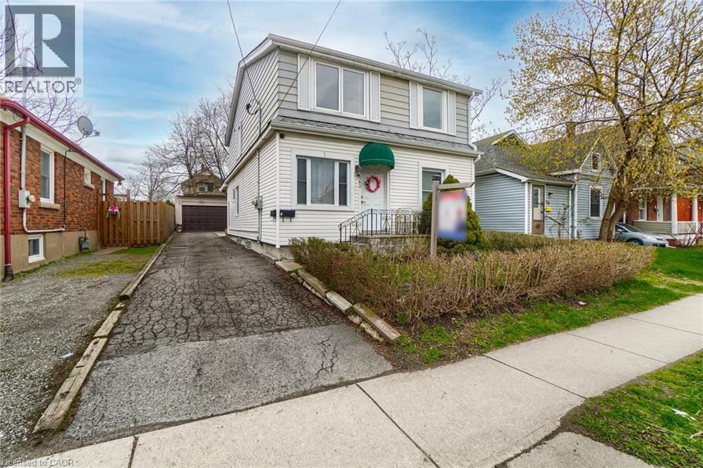 160 Welland Ave, St. Catharines, ON L2R 2N6