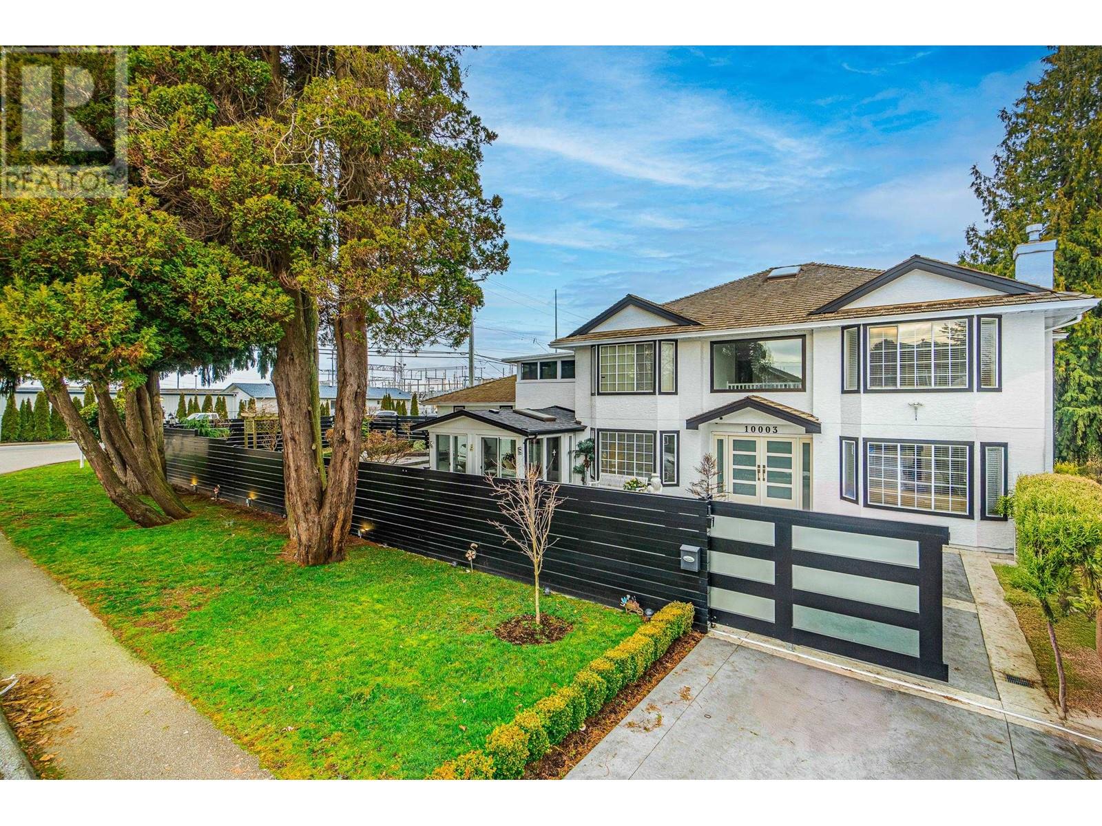 10003 Gilmore Cres, Richmond, BC V6X 1X1