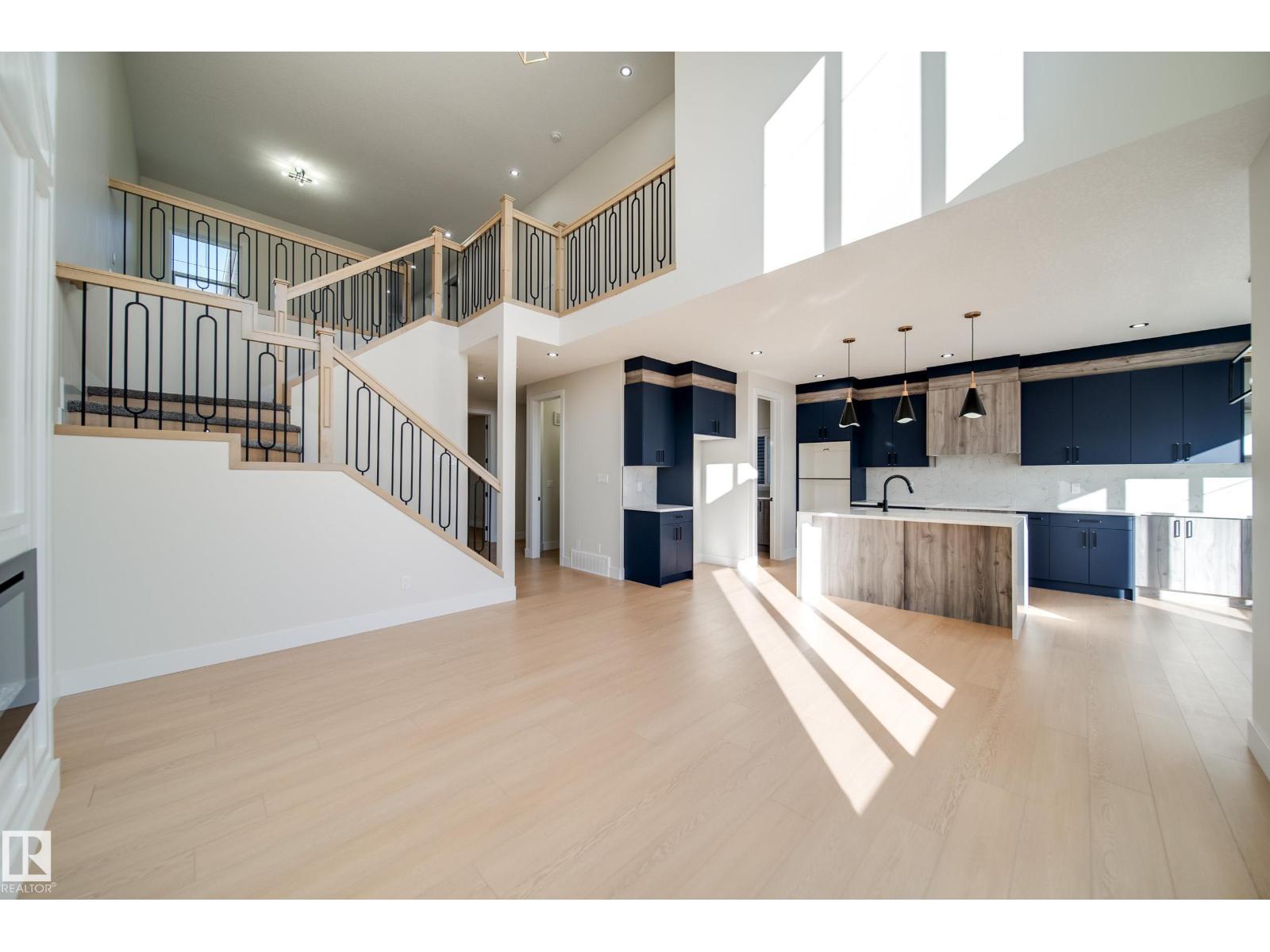 45 St Nw Unit 17047, Edmonton, AB T5Y 4C9