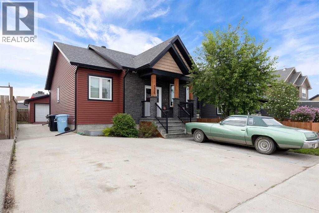 226 Arsenault Cres, Fort Mcmurray, AB T9J 1J2