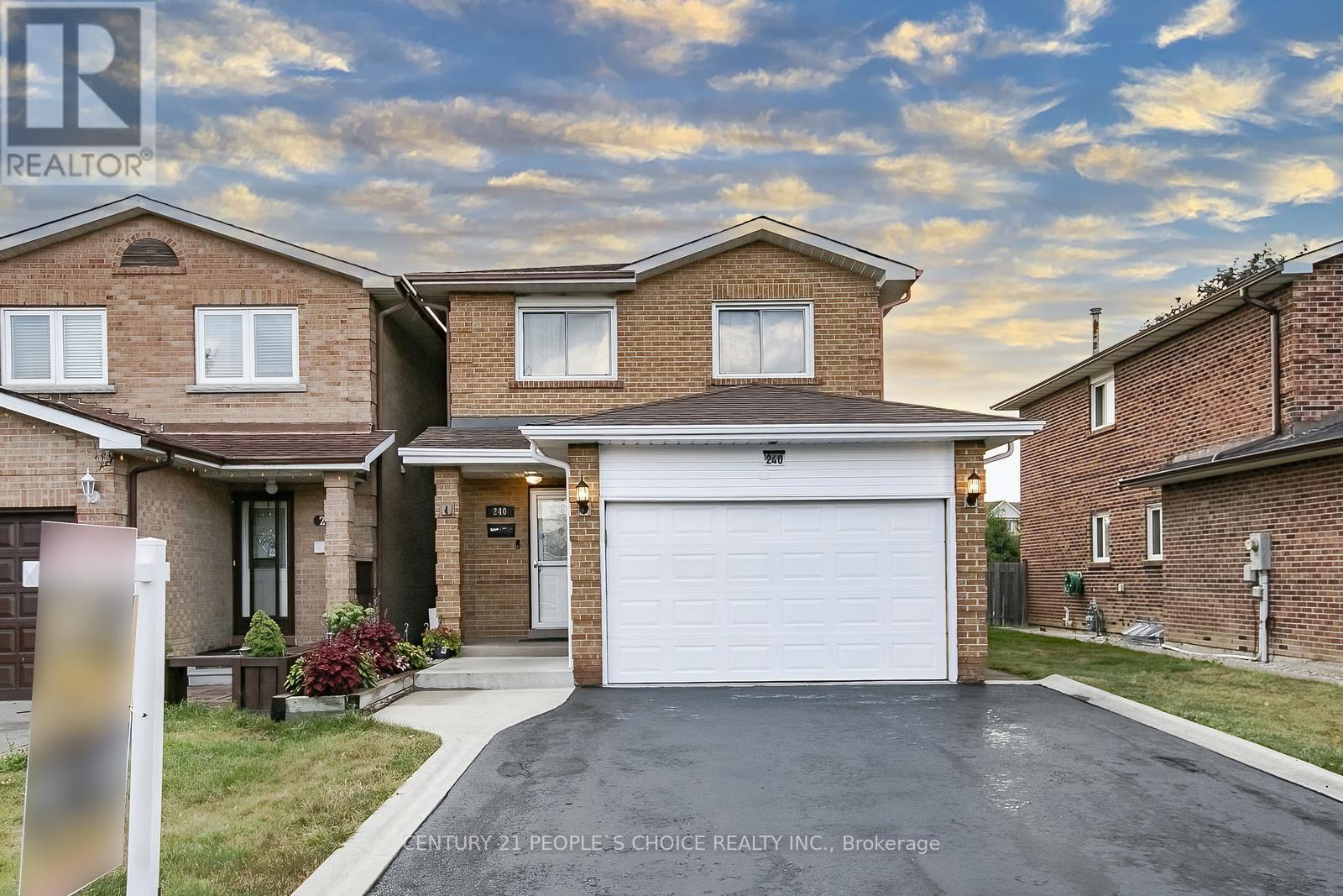 240 Simmons Blvd, Brampton, ON L6V 3Y1