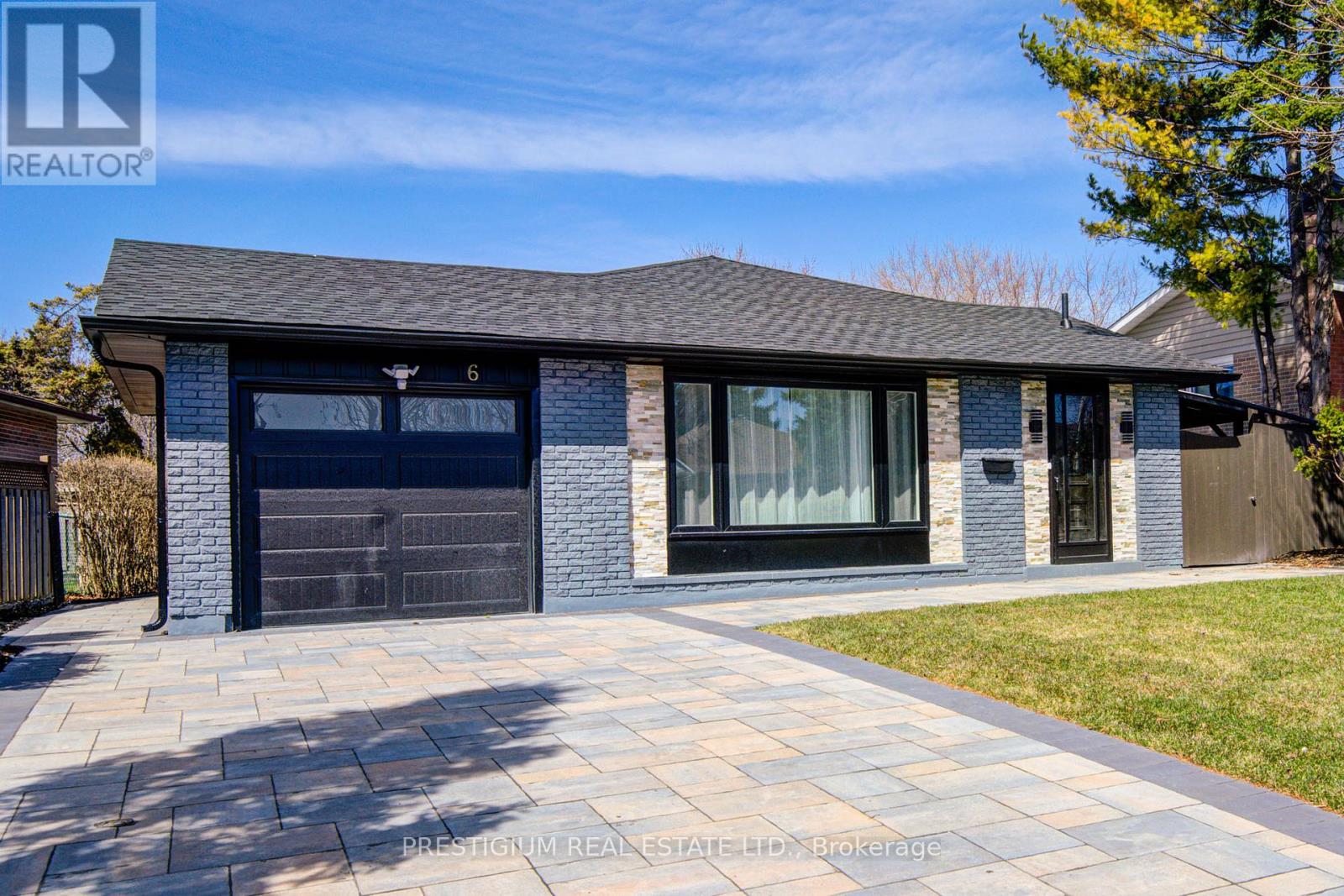 6 Willis Dr, Brampton, ON L6W 1A9