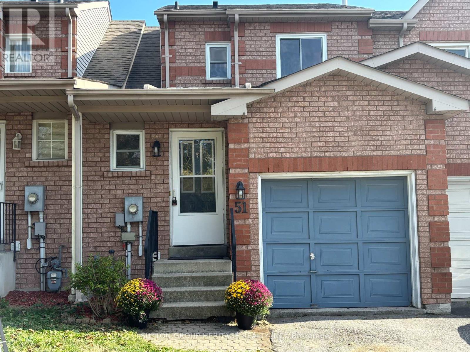 51 Wallace Dr, Whitby, ON L1N 9B7