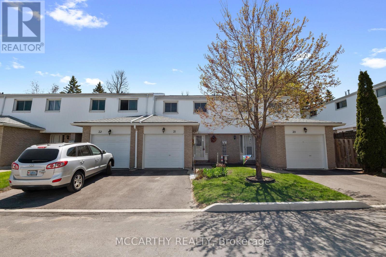 21 325 William St, Shelburne, ON L9V 2X5