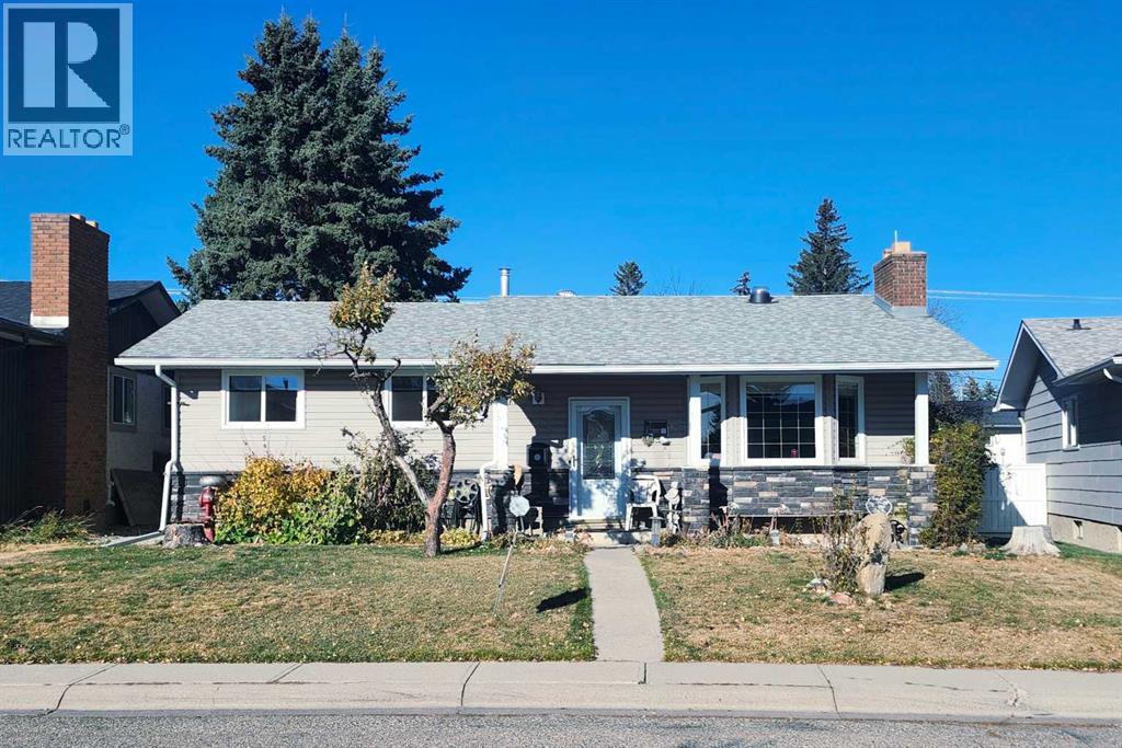 5202 Whitestone Rd NE, Calgary, AB T1Y 1T6