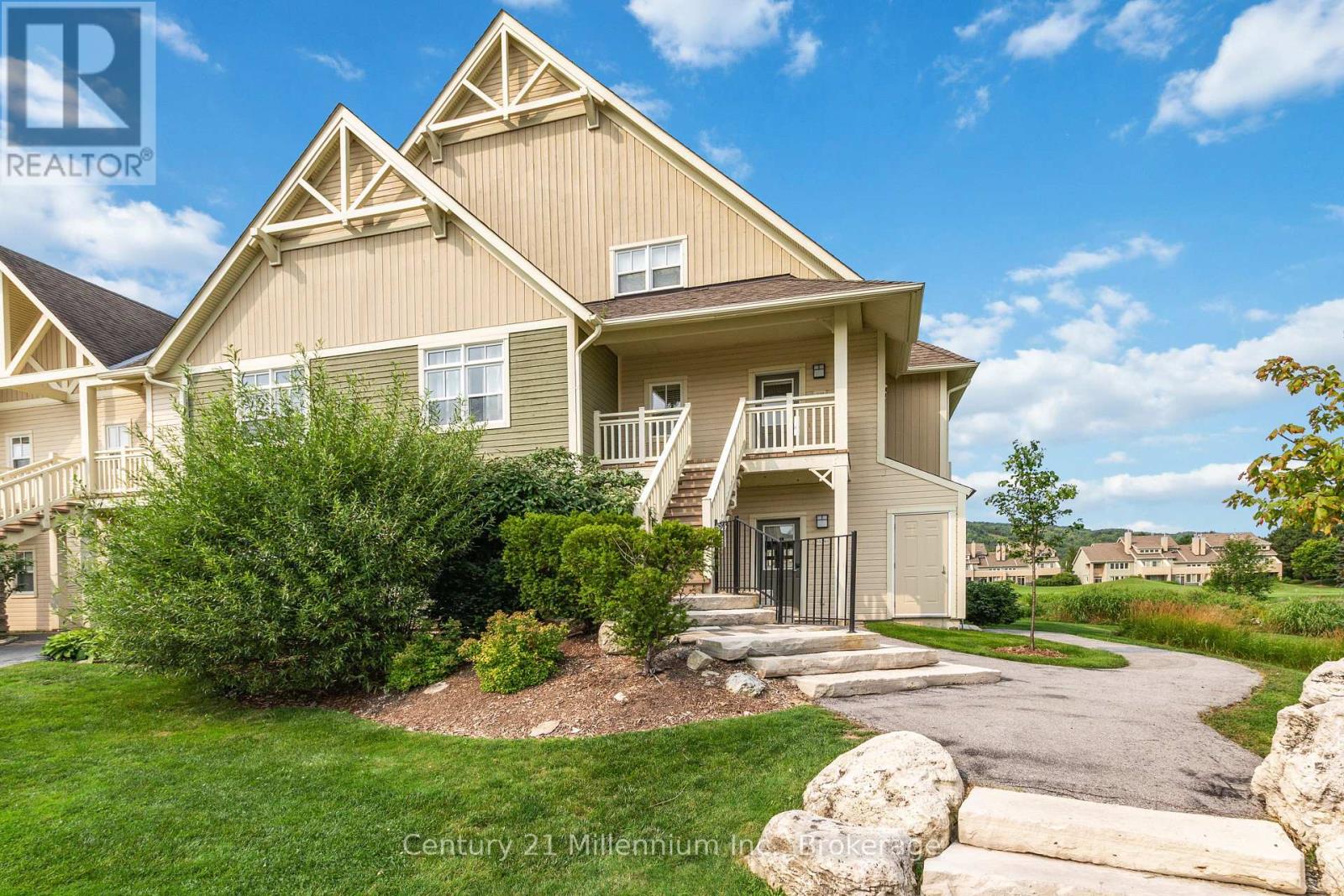 239 130 Fairway Ct, The Blue Mountains, ON L9Y 0P8