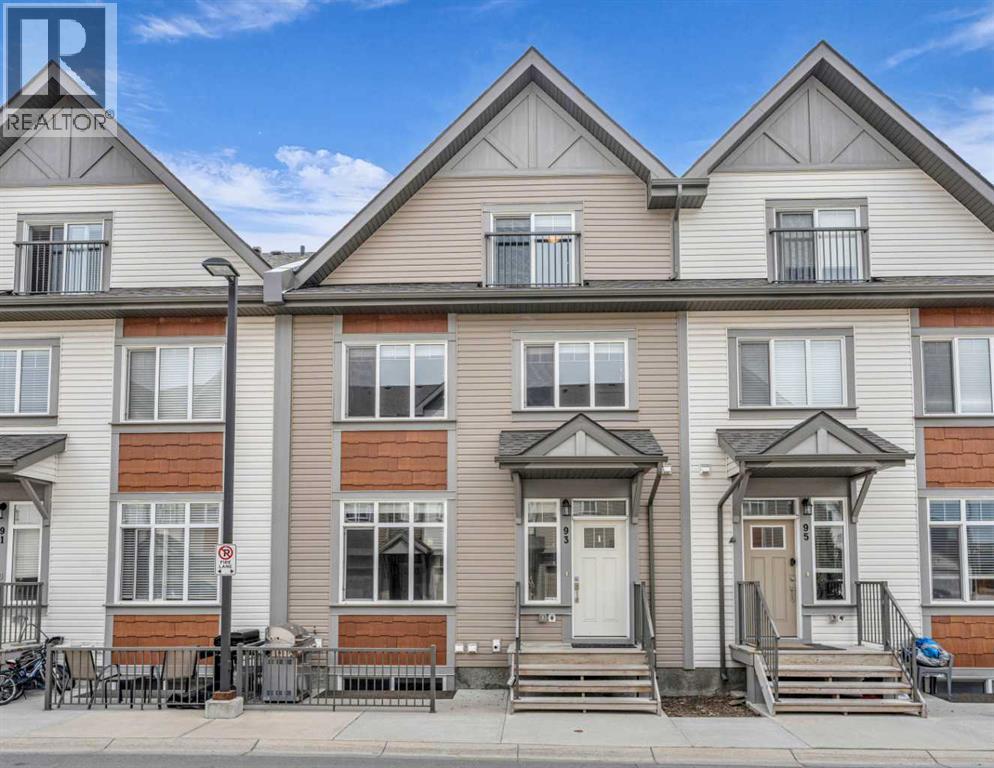 93 Copperstone Common SE, Calgary, AB T2Z 5E4
