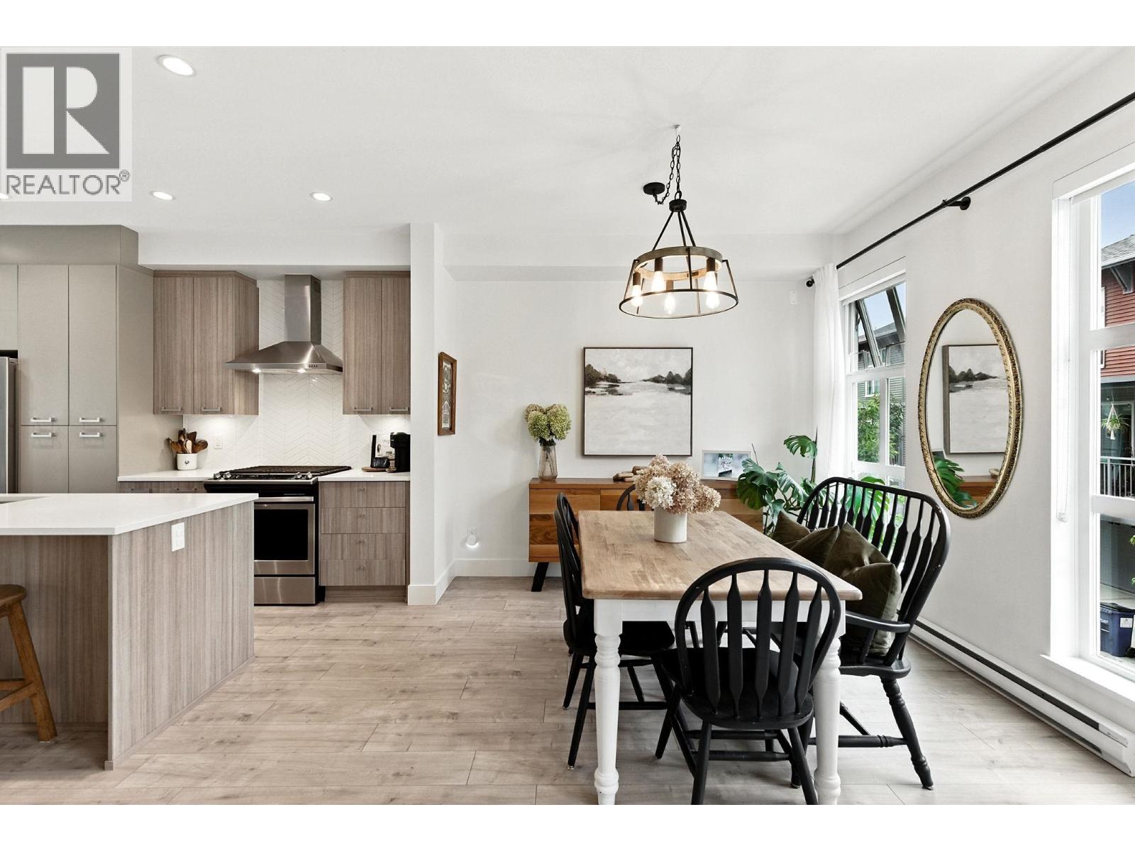 24076 112 Avenue Unit 99, Maple Ridge, BC V2W 0K2