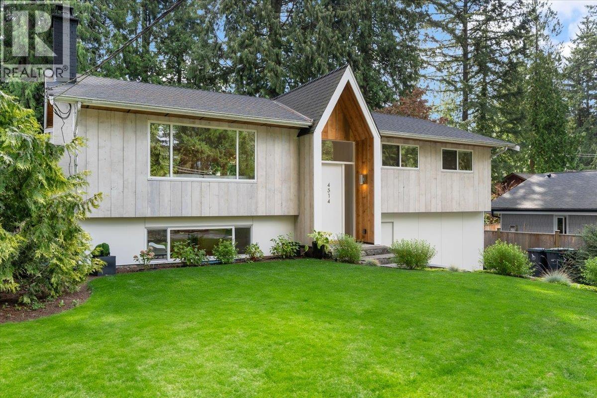 4514 Glenwood Ave, North Vancouver, BC V7R 4G5
