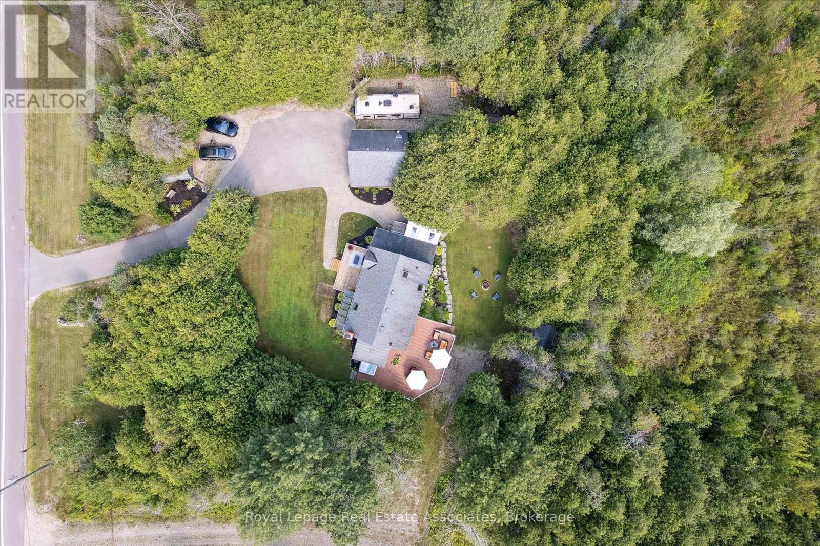 23 Brock Rd N, Puslinch Aberfoyle, ON N0B 2J0