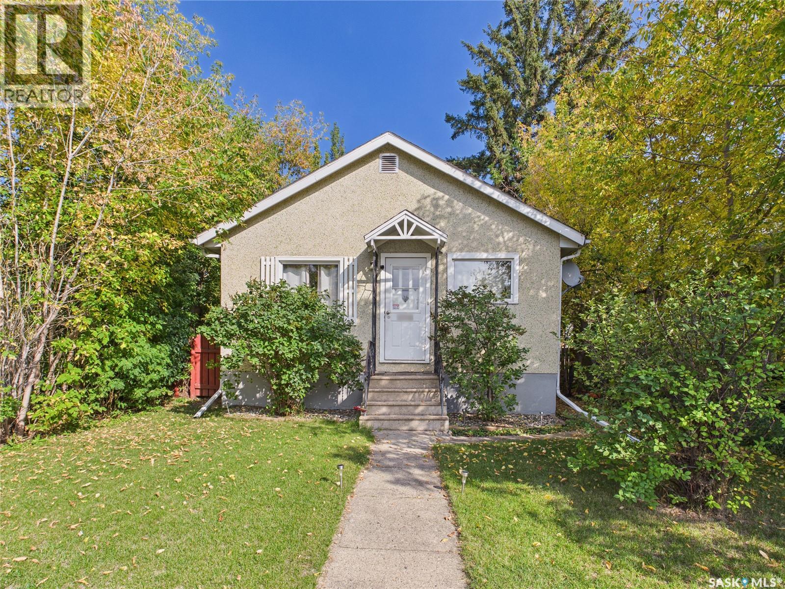 530 7 Street East, Prince Albert, SK S6V 0S5