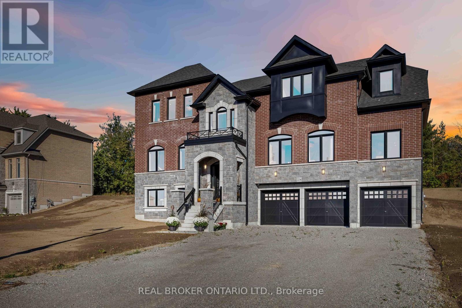 2236 Pemberton Way, Innisfil Churchill, ON L0L 1K0