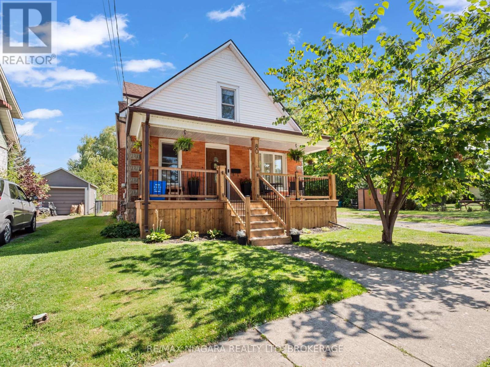 80 Robinson St, Fort Erie, ON L2A 4B3
