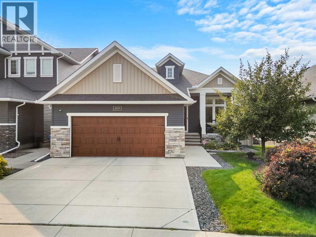 2253 Bayside Rd SW, Airdrie, AB T4B 3W6