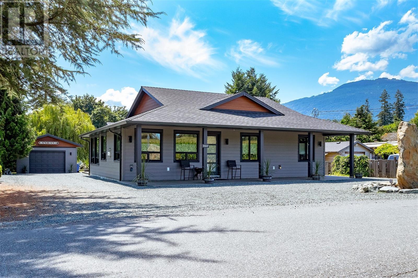 10647 Olsen Rd, Ladysmith, BC V9G 2B1