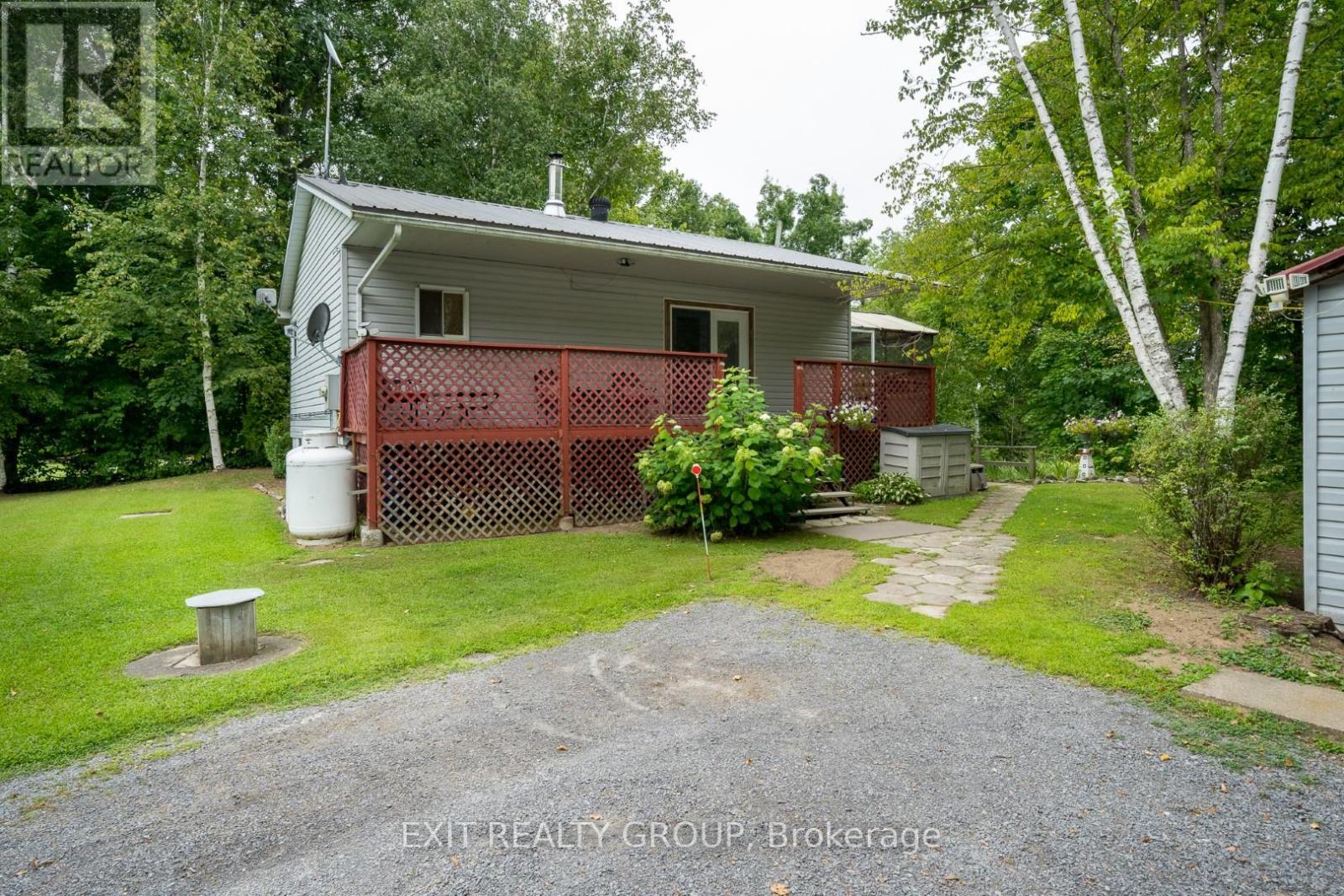 103 Camp Ln, Tweed, ON K0K 3J0