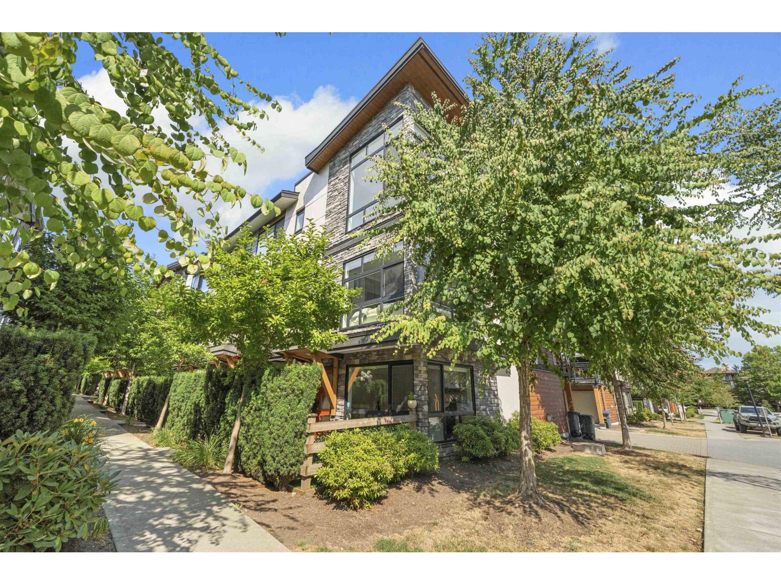 16488 64 Avenue Unit 187, Surrey, BC V3S 6X6