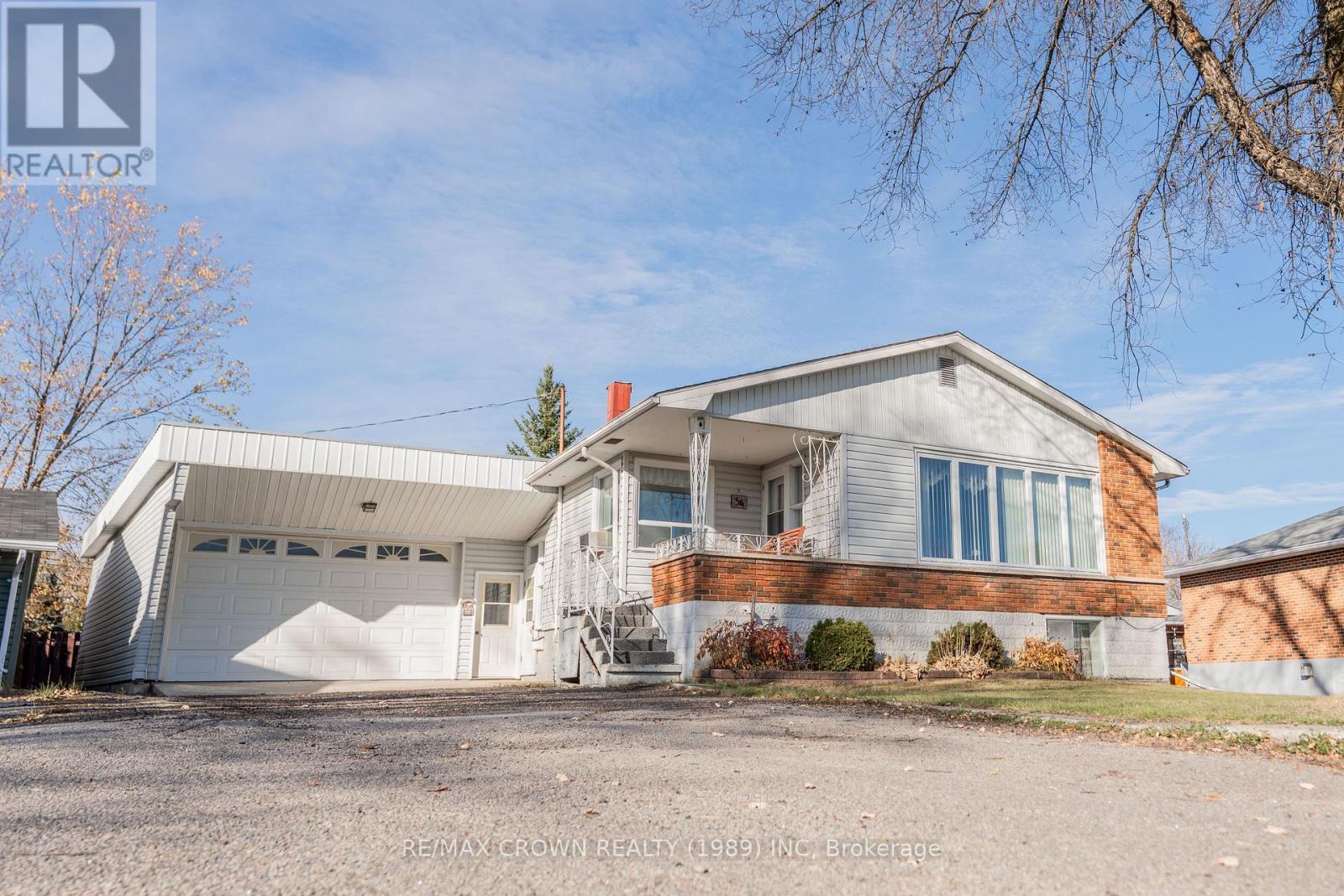 34 Maple Dr, Kapuskasing, ON P5N 2A6