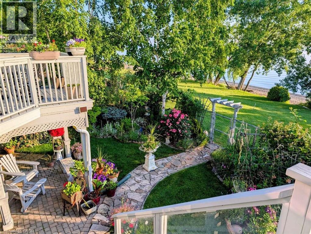 44 Morrison Cres, Grimsby, ON L3M 5K4