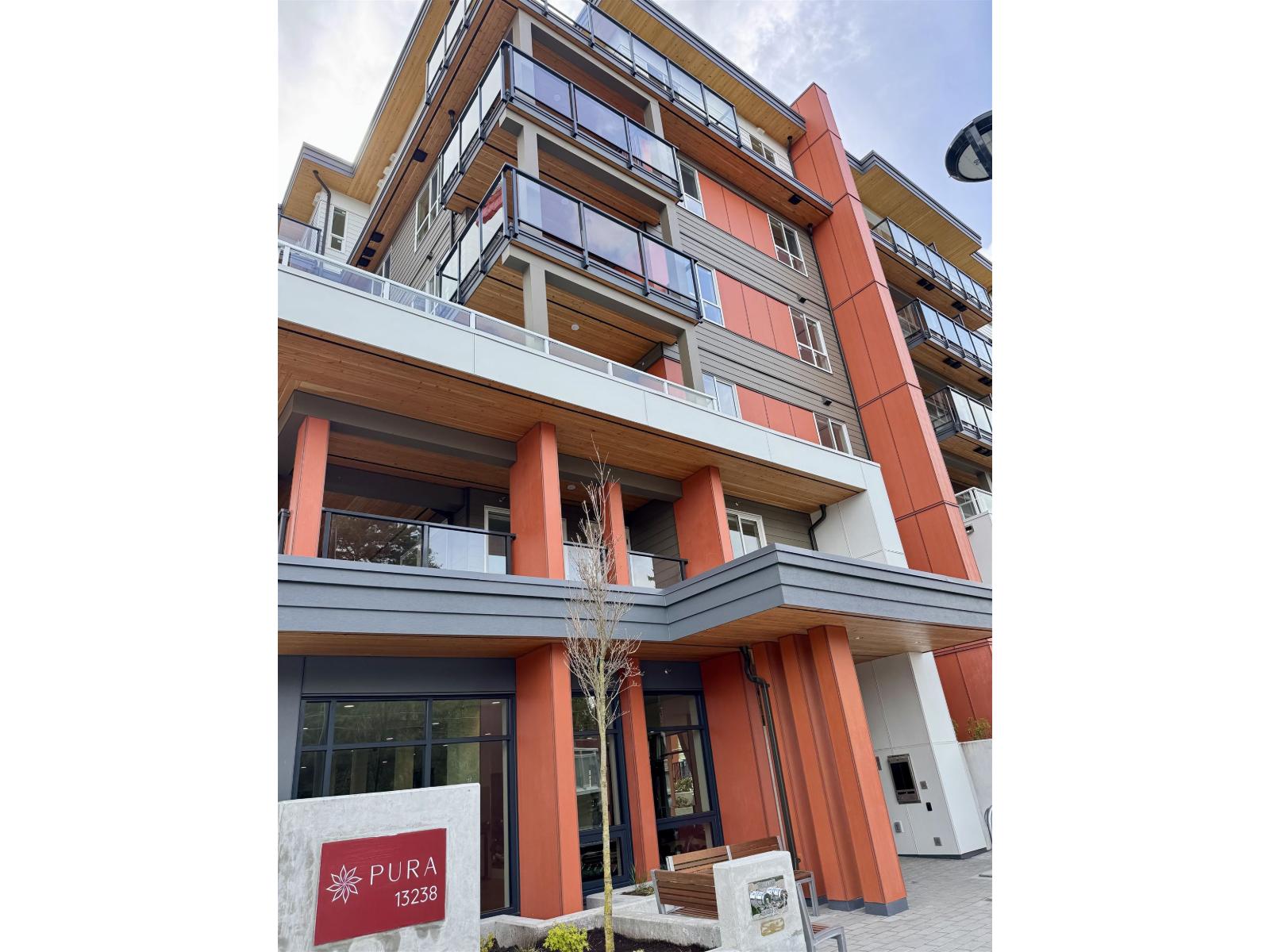 13238 105th Avenue Unit 509, Surrey, BC V3T 0W1