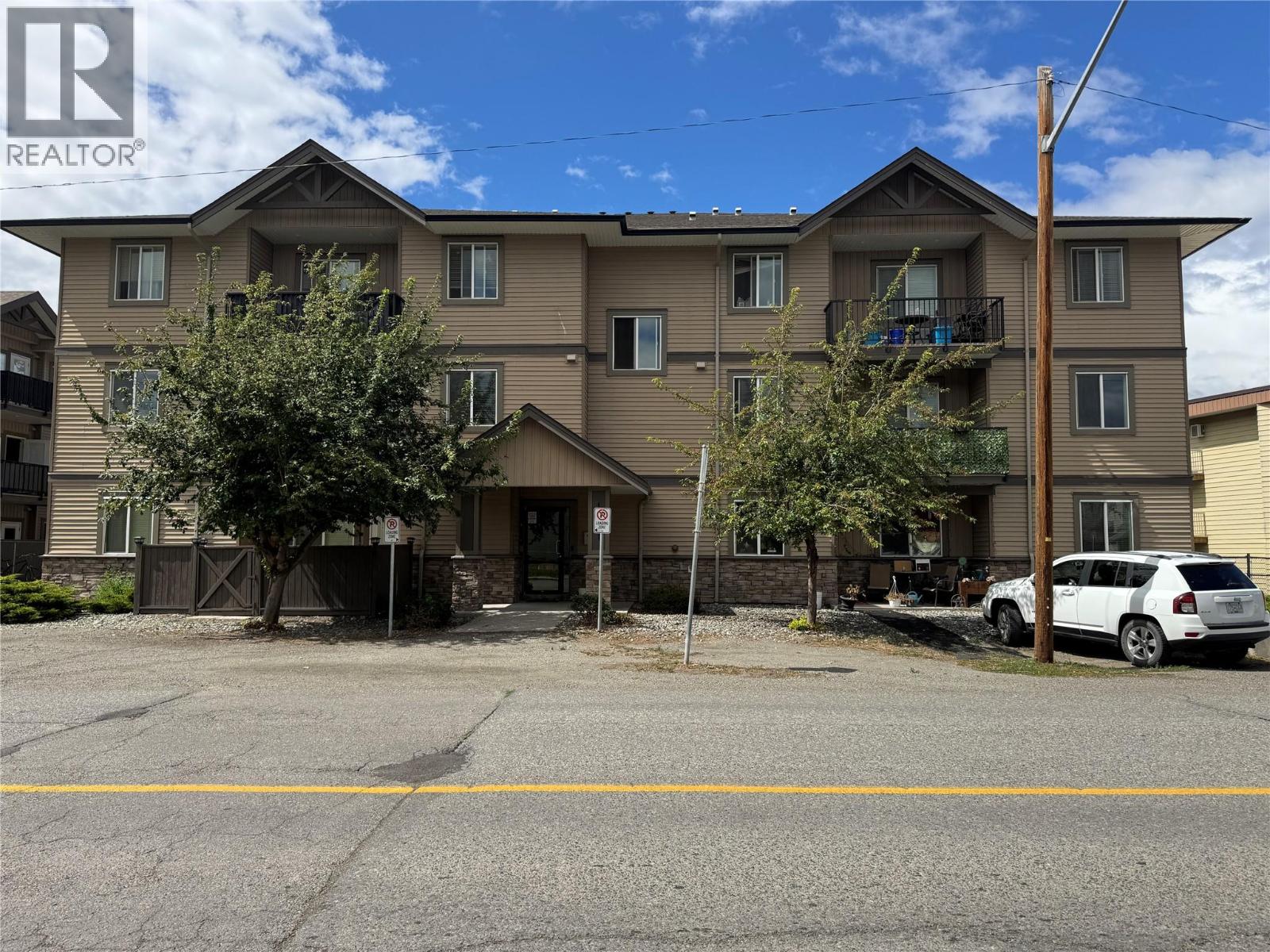 1701 Menzies Street Unit 302, Merritt, BC V1K 1B8
