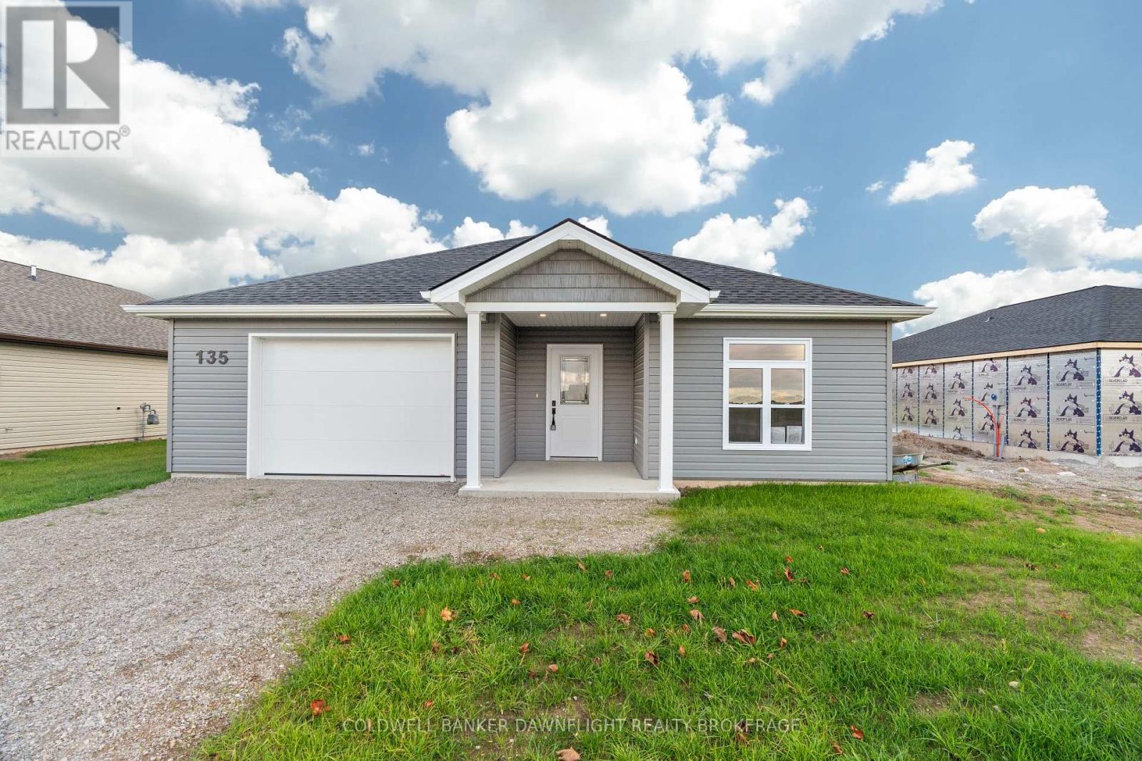 111 Victoria Ave E, South Huron, ON N0M 1M0