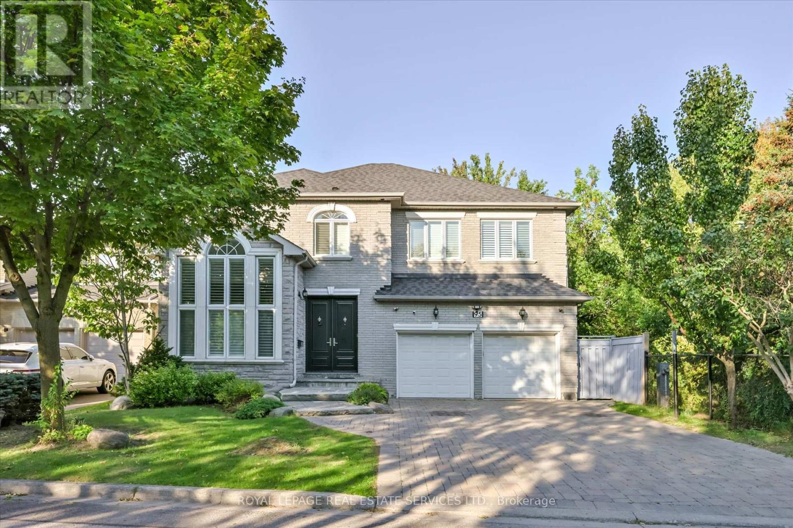 95 Loudon Cres, Vaughan, ON L4J 8N4