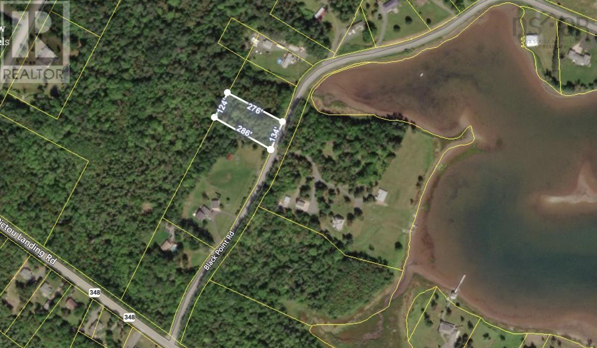 4 Black Pt, Trenton, NS B0K 1X0
