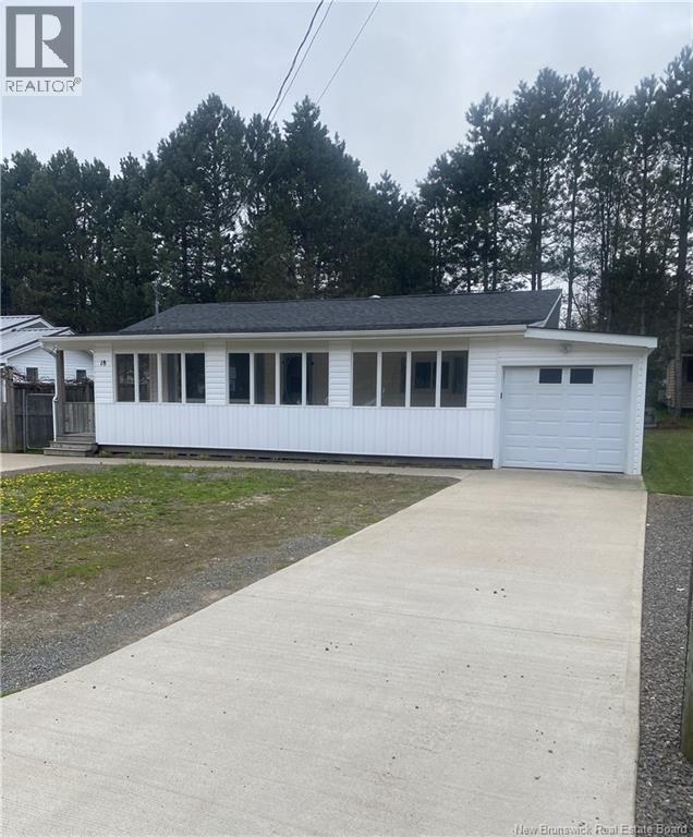 18 Shepody Ln, Pointe-du-chne, NB E4P 5C9