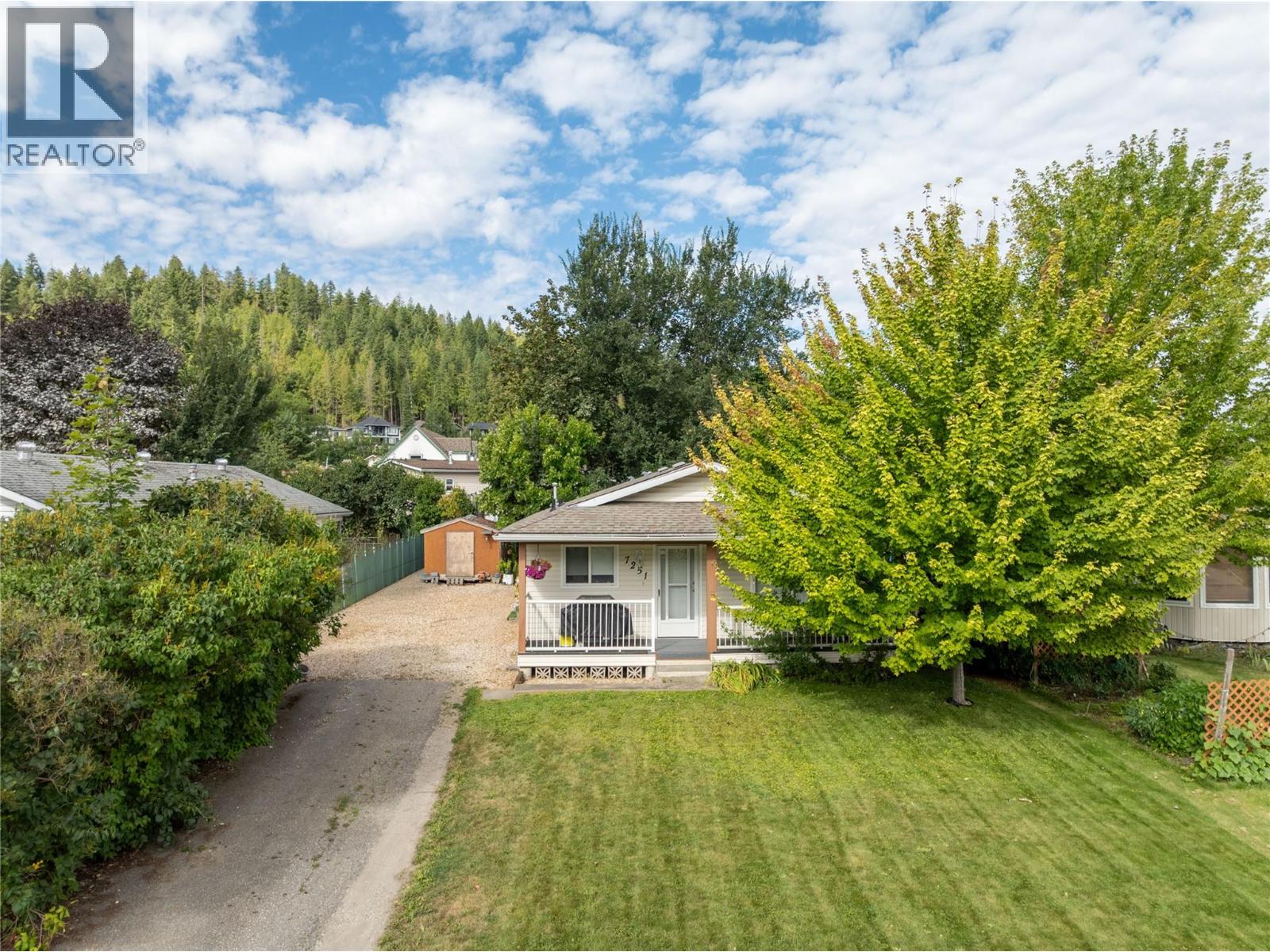 48 Street Ne Unit 7251, Salmon Arm, BC V0E 1K0