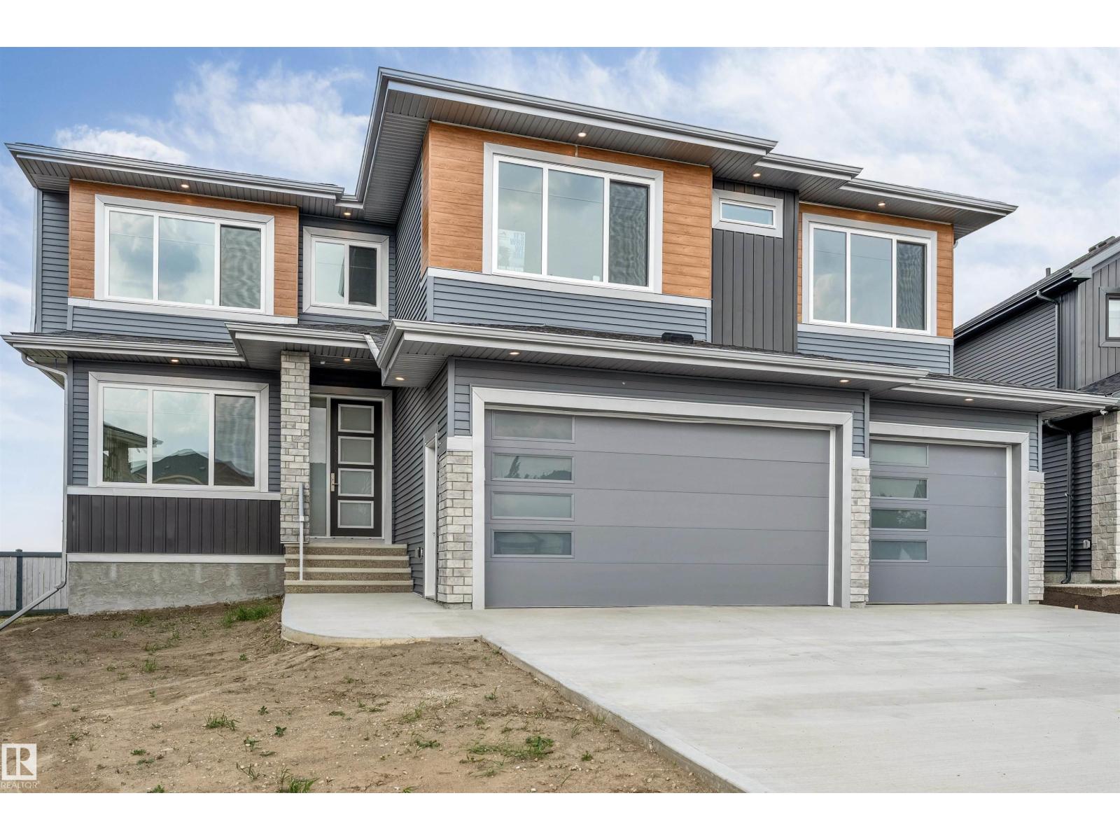 29 Darby Cr, Spruce Grove, AB T7X 0E6
