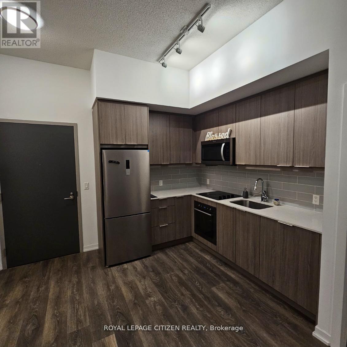 108 36 Forest Manor Rd, Toronto Henry Farm, ON M2J 0H3