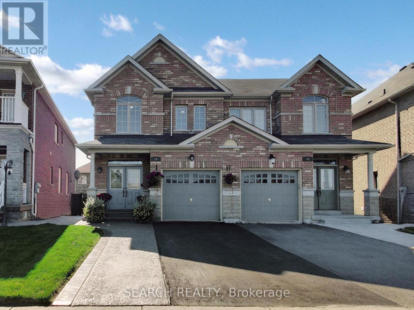 39 Wynview St, Brampton, ON L6P 3N3