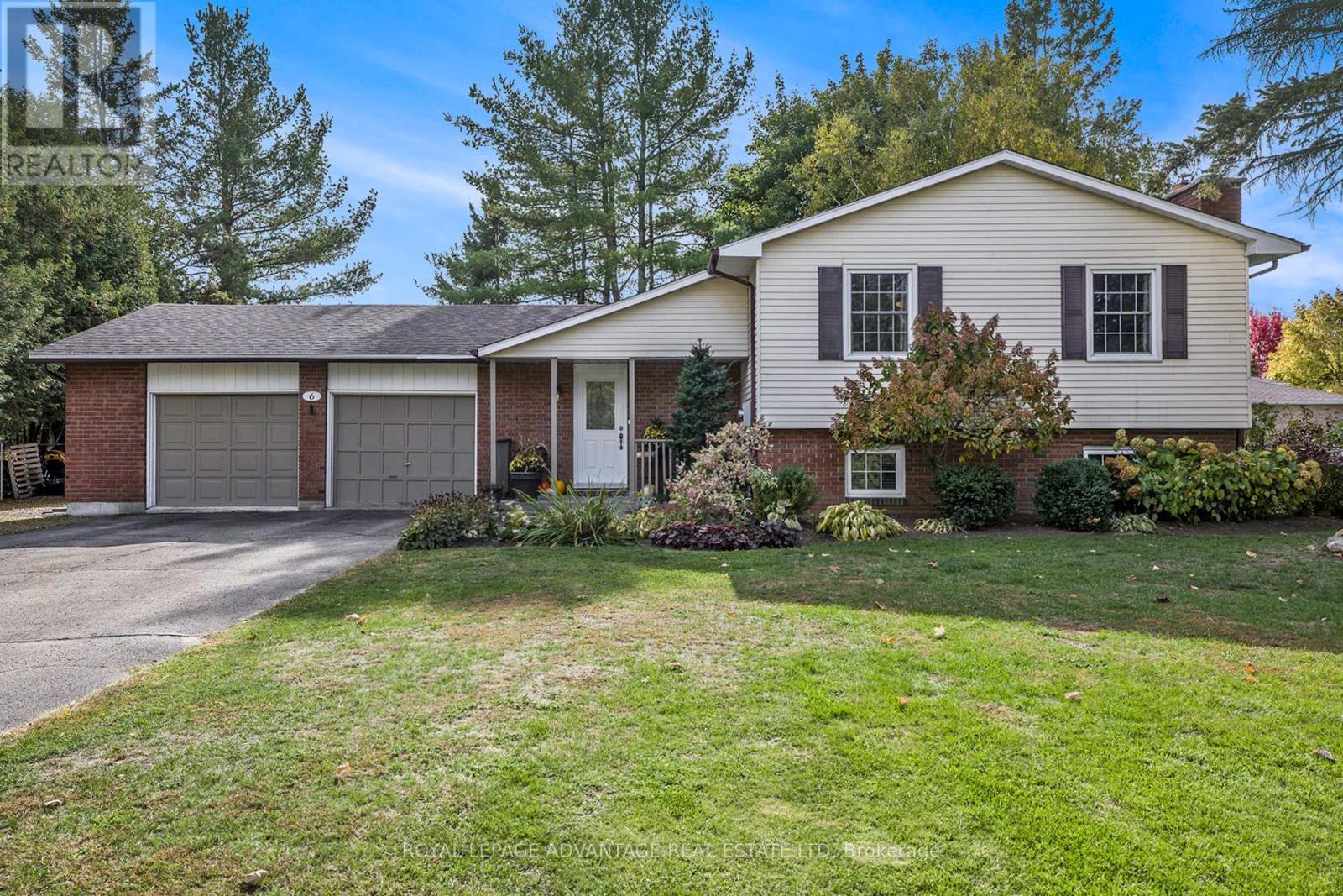 6 Fairlane Dr, Rideau Lakes, ON K7A 4S5
