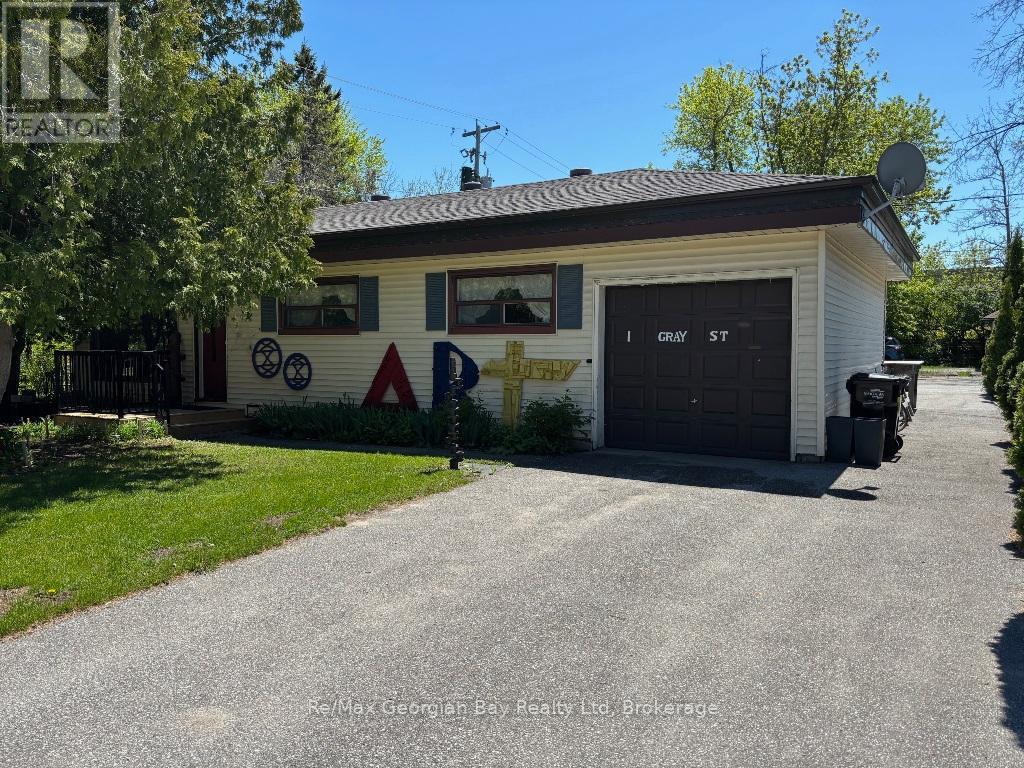1 Gray St, Severn, ON L0K 1E0