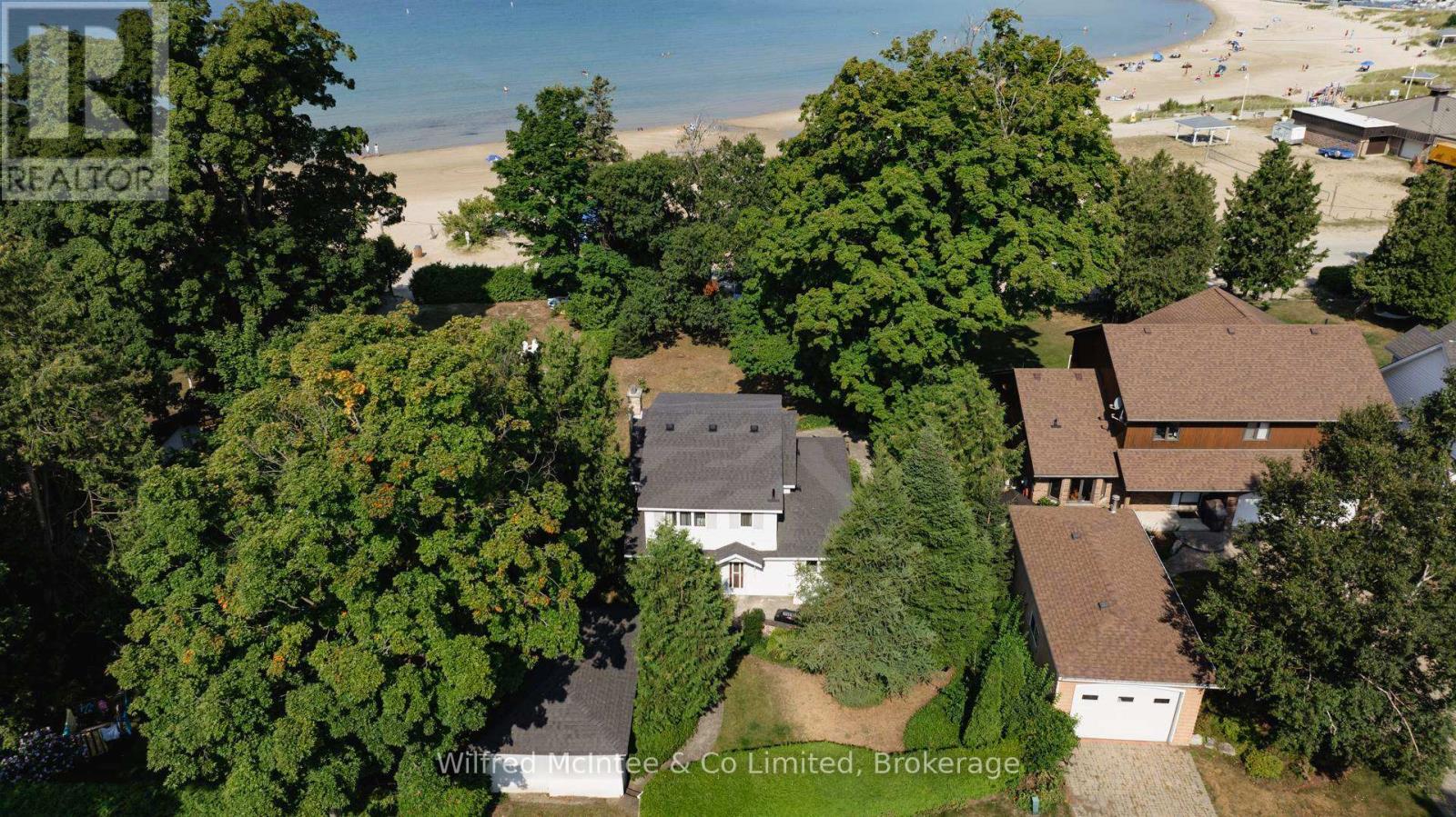606 Izzard Rd, Saugeen Shores, ON N0H 2C5