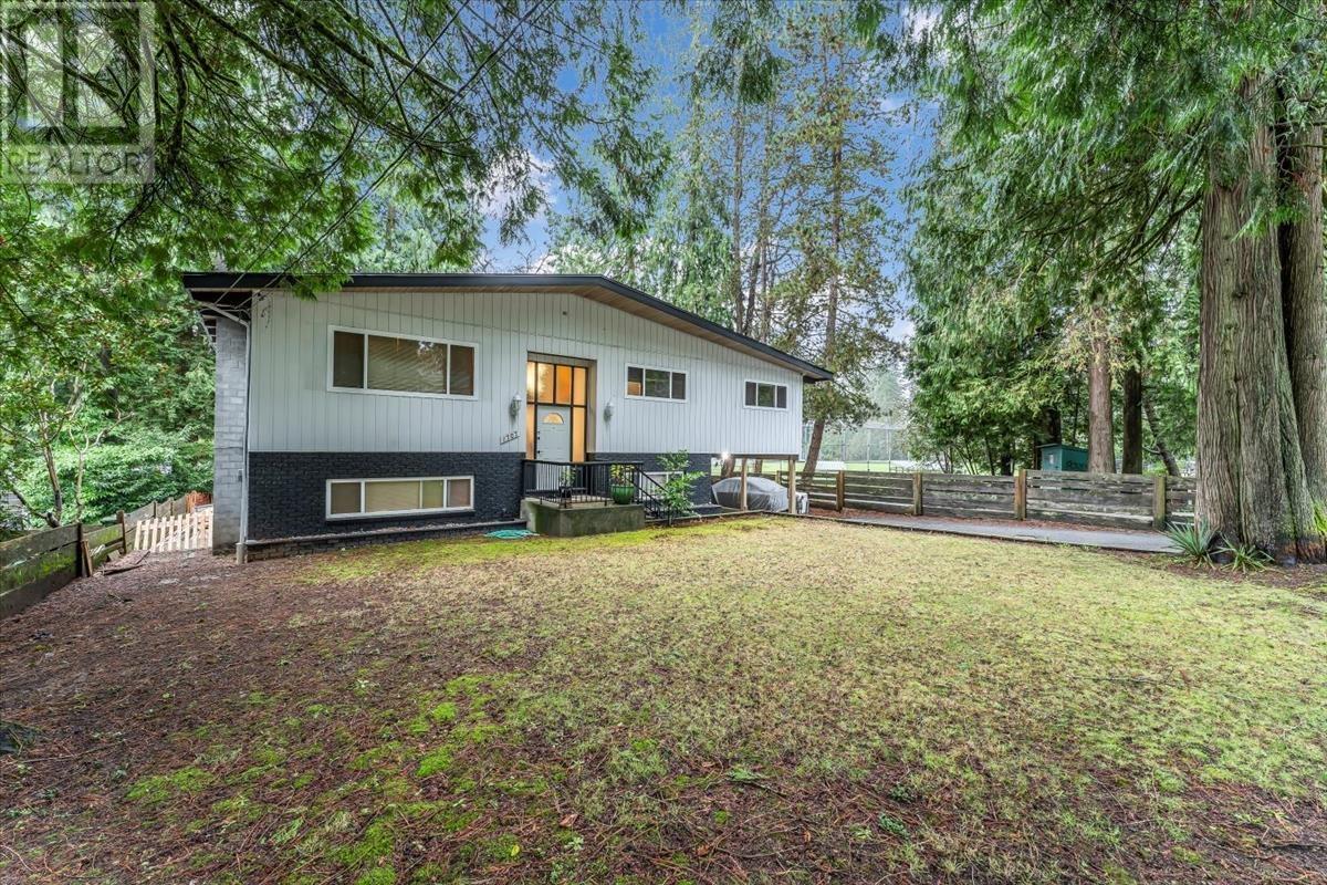 1707 Dempsey Rd, North Vancouver, BC V7K 1T2