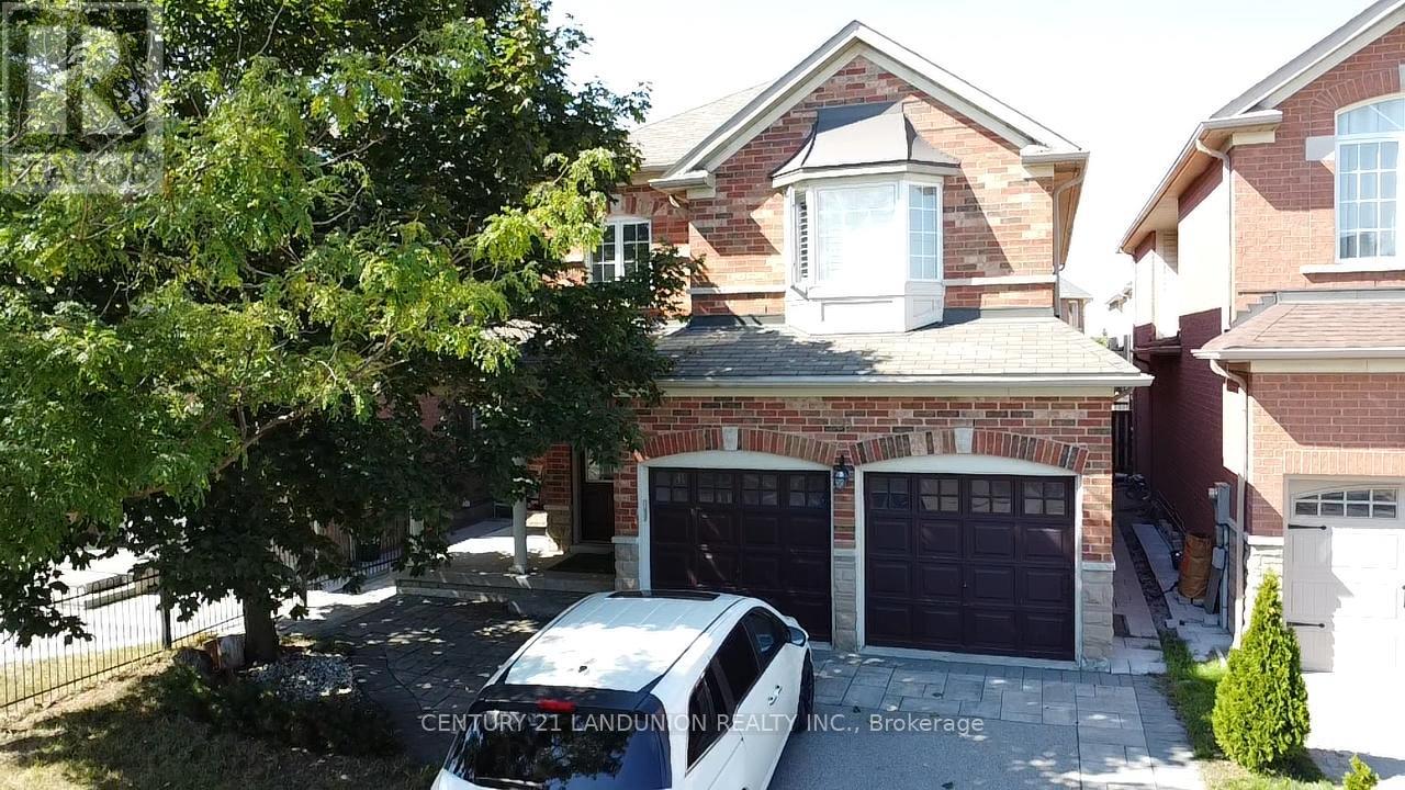 58 Stricker Ave, Markham, ON L6E 1N6