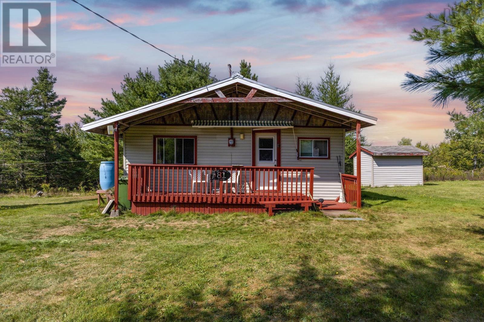 81 Swinimer Rd, Dean, NS B0N 2M0