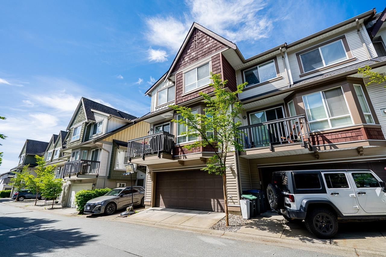 7155 189 Street Unit 67, Surrey, BC V4N 5S8