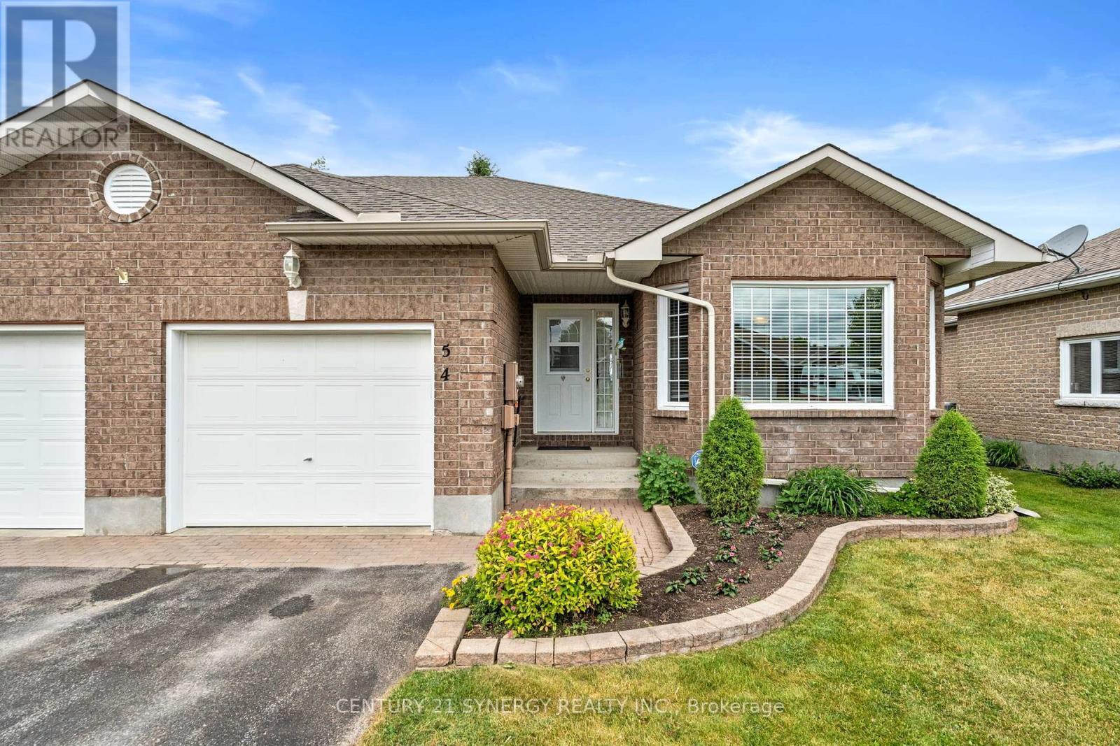 54 Dr Gordon Cres, North Grenville, ON K0G 1J0