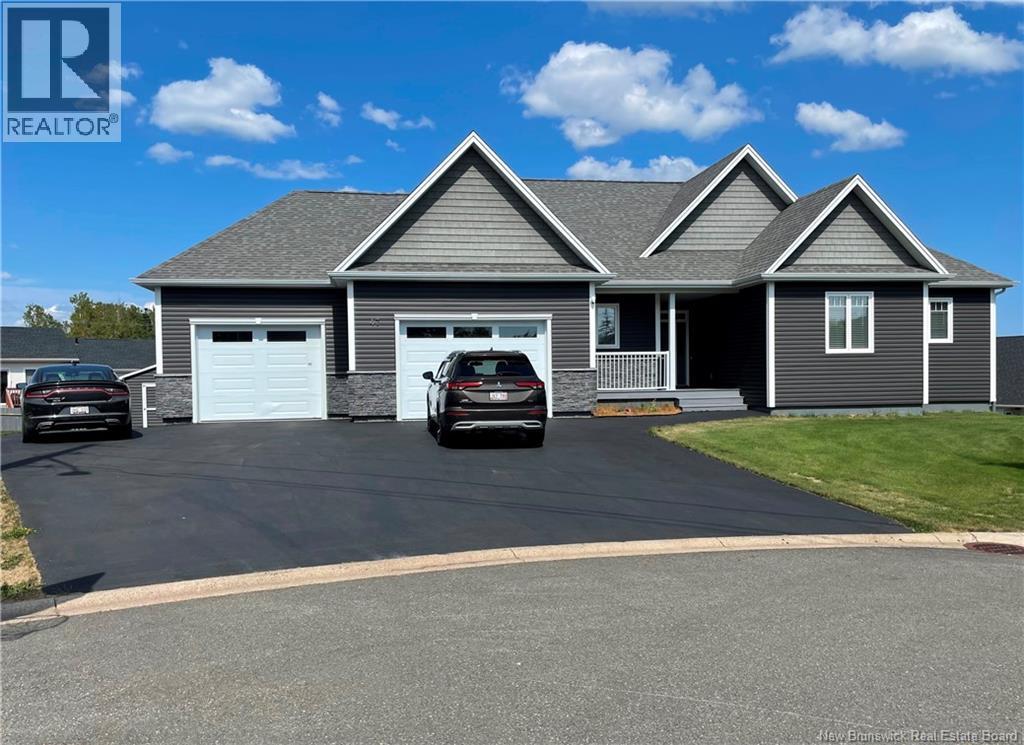 47 Louisarthur Ct, Dieppe, NB E1A 9M5