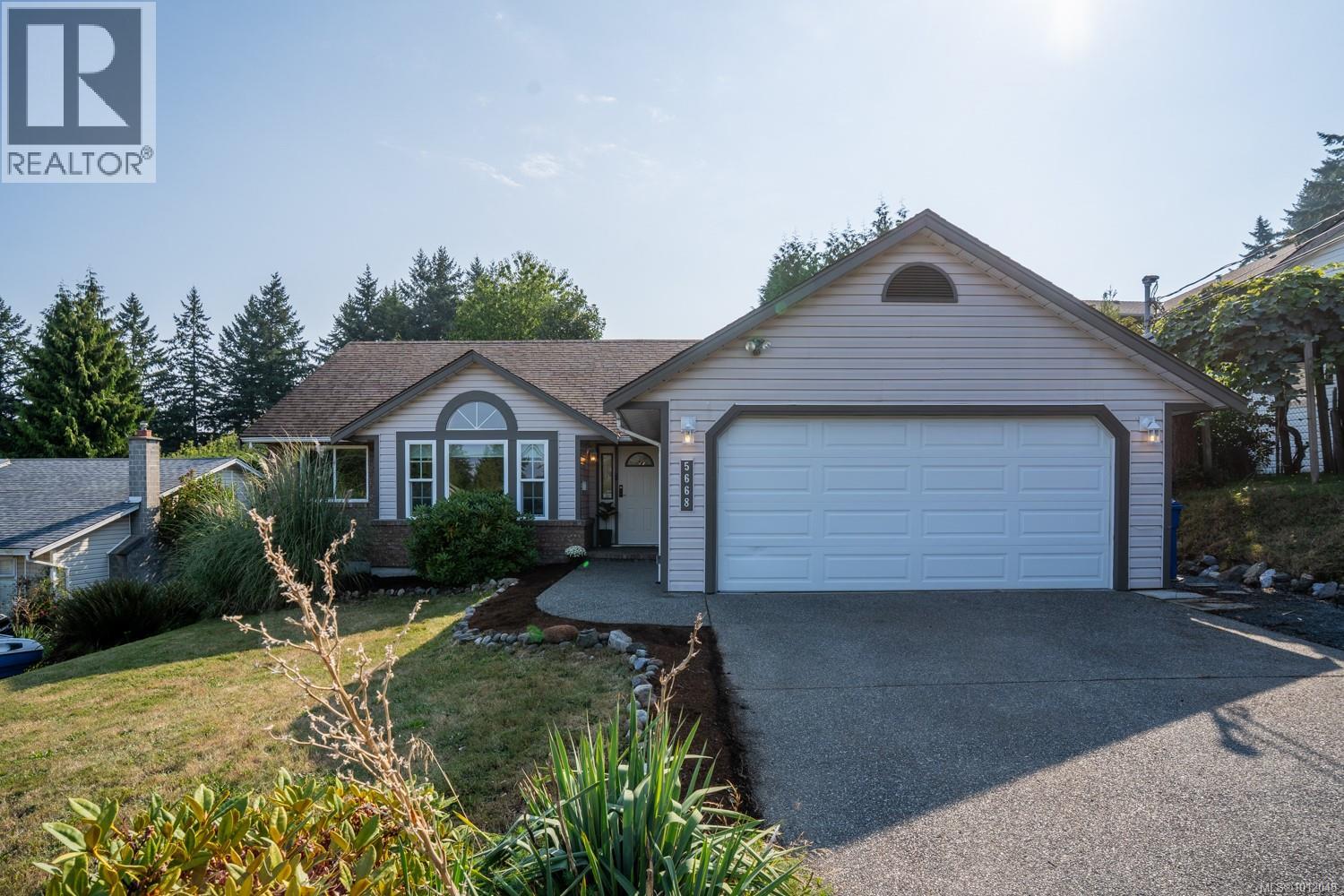 5668 Rutherford Rd, Nanaimo, BC V9T 6R2