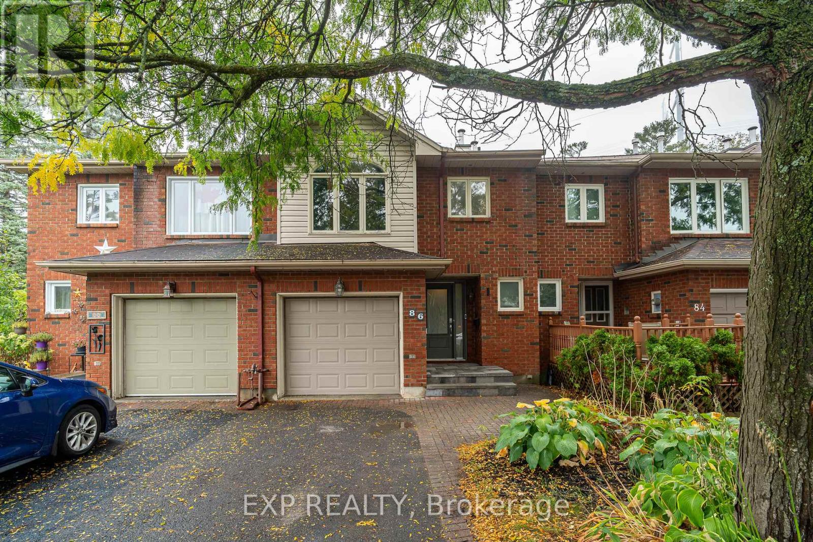 86 Furlong Cres, Ottawa, ON K2M 2H9