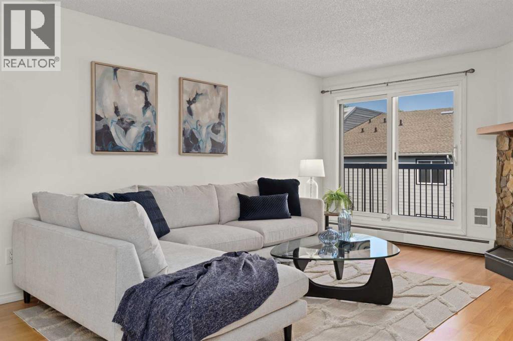 70 Glamis Drive Sw Unit 2465, Calgary, AB T3E 6T6