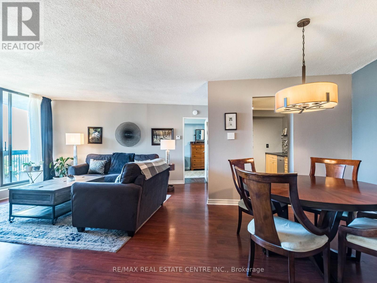 1515 50 Mississauga Valley Blvd, Mississauga, ON L5A 3S2