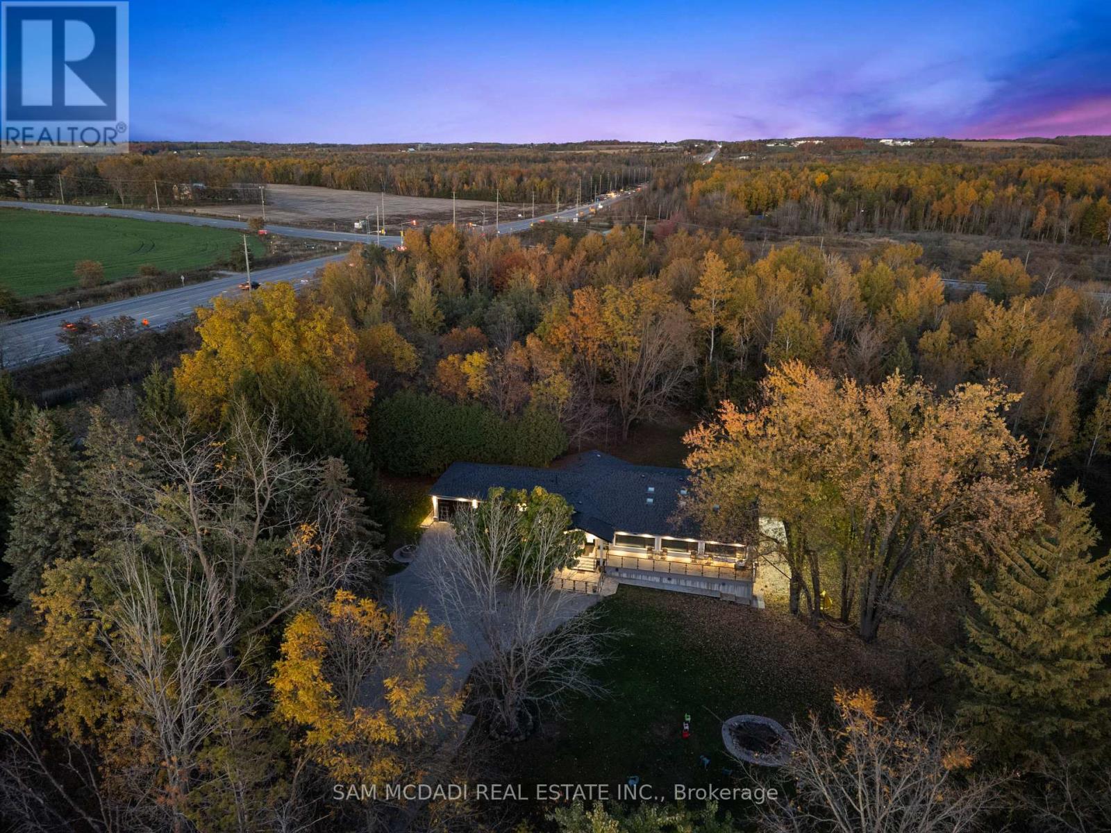 2993 Innisfil Beach Rd, Innisfil, ON L9S 4C3