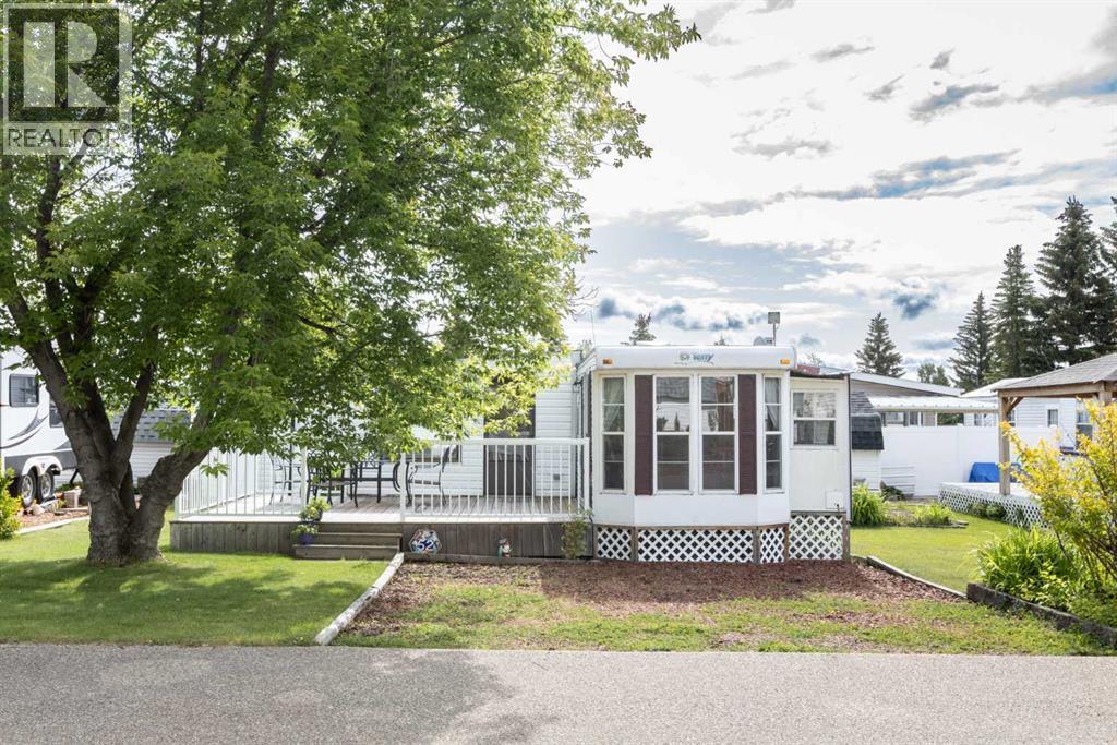 52 Points West Resort, Sylvan Lake, AB T4S 1T3