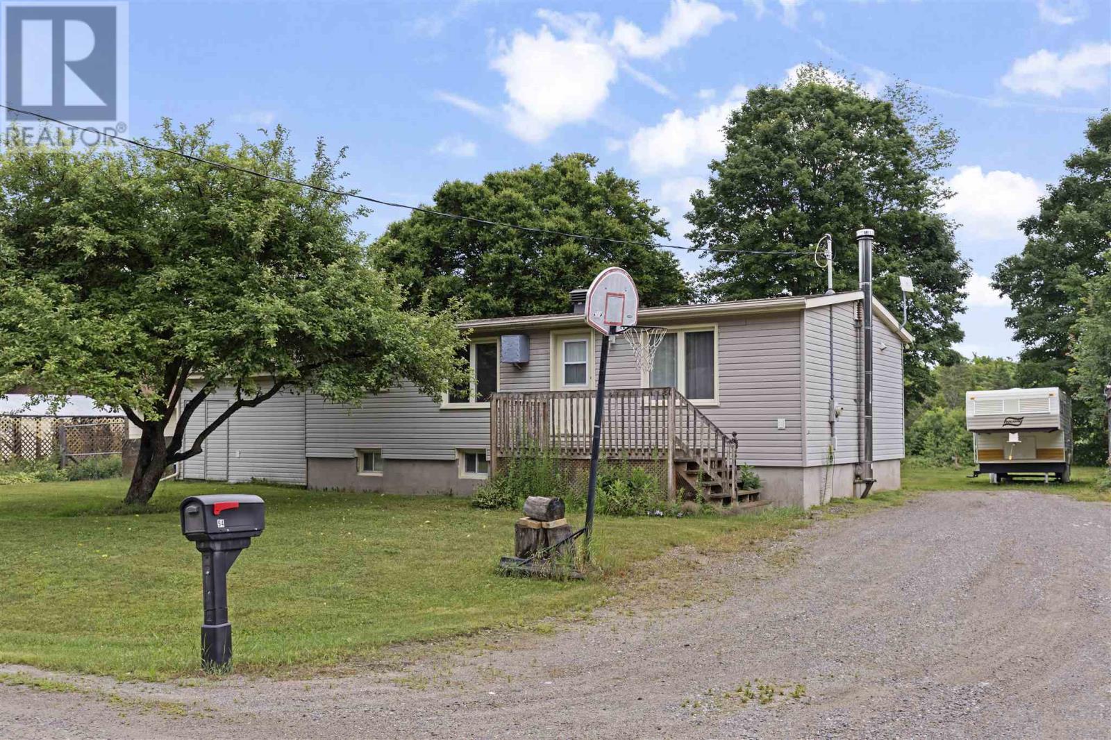 94 Island Rd, Goulais River, ON P0S 1E0